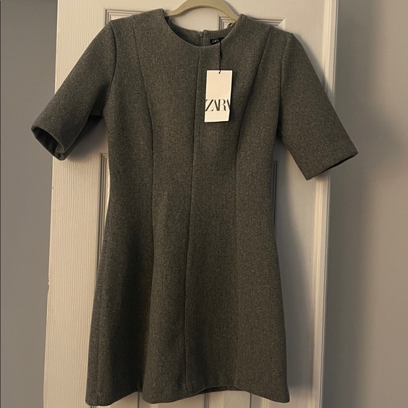 Zara fit and flare dress - Picture 2 of 4